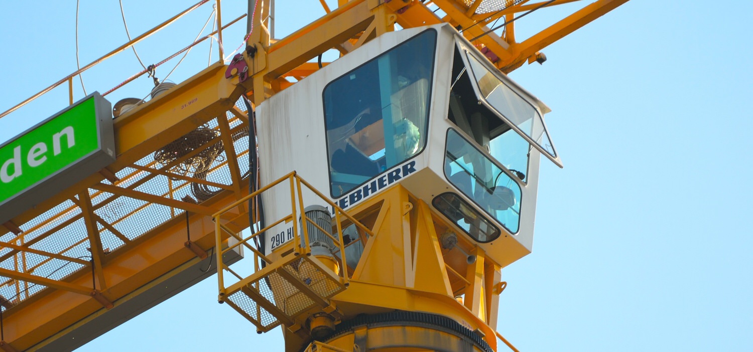 Fraser Cocks Van cropped x Fraser Cocks Van cropped x